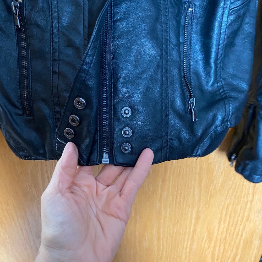 Moto Jacket - Picture 4 of 8